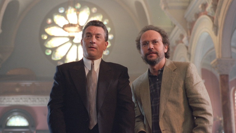 billy crystal robert de niro analyze this